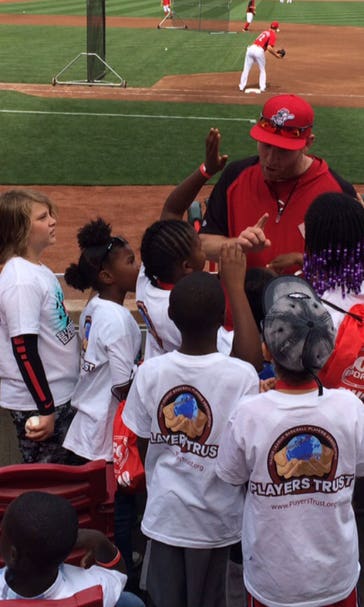 Buses for Baseball: Boys and Girls Club of Greater Cincinnati's day with the Reds